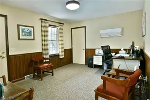 9271 Hillview Dr NE, Warren, OH 44484 - Photo 44