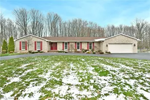9271 Hillview Dr NE, Warren, OH 44484 - Photo 48