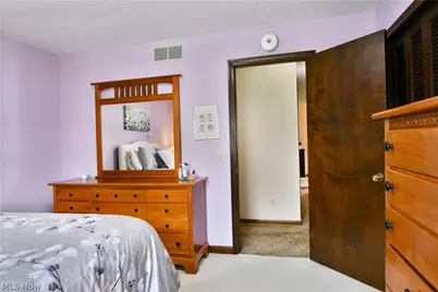 9271 Hillview Drive NE, Warren, OH 44484 - Photo 28