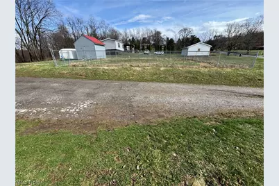 48750 Bloomfield Road, East Liverpool, OH 43920 - Photo 4