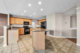 147 Stone Ridge Way, Berea, OH 44017 - Photo 10