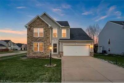 147 Stone Ridge Way, Berea, OH 44017 - Photo 1