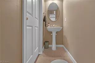 147 Stone Ridge Way, Berea, OH 44017 - Photo 18