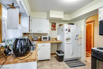 73 Kline Avenue, Mogadore, OH 44260 - Photo 8