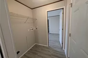 235 Cedar Brook Dr, Elyria, OH 44035 - Photo 6