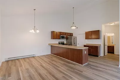 2477 Waterford Pointe Drive, Kent, OH 44240 - Photo 6