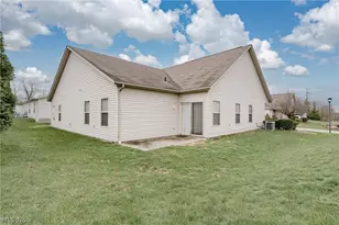 2477 Waterford Pointe Dr, Kent, OH 44240 - Photo 18