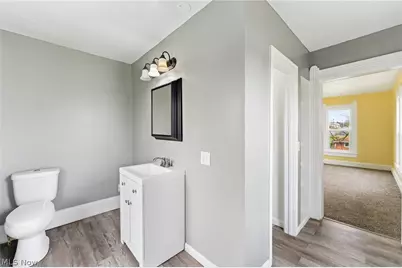 563 Geneva Avenue, Struthers, OH 44471 - Photo 18