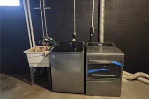 3002 Harmont Ave NE, Canton, OH 44705 - Photo 24