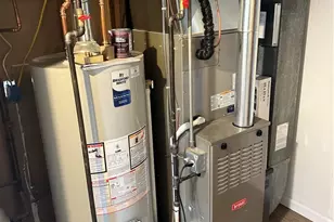 2496 Vollmer Ave, Youngstown, OH 44451 - Photo 16