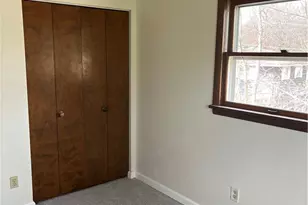 2496 Vollmer Ave, Youngstown, OH 44451 - Photo 8