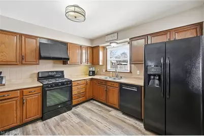 2855 Vollmer Drive, Austintown, OH 44511 - Photo 10