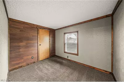 8698 Pierce Road, Garrettsville, OH 44231 - Photo 16