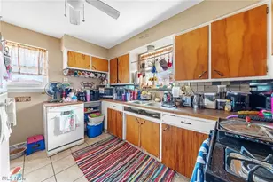 590 & 592 Herbert Rd, Akron, OH 44312 - Photo 14