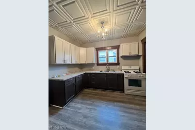 1432 Louisiana Avenue NW, Canton, OH 44703 - Photo 8
