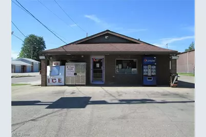 101 Steubenville Avenue, Cambridge, OH 43725 - Photo 1