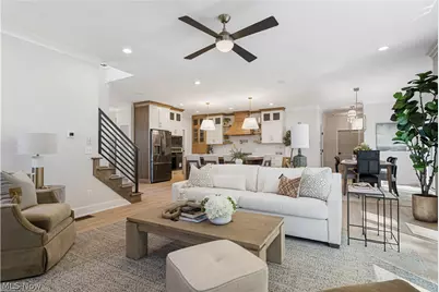 550 Woodlands Glen Avenue, Hartville, OH 44632 - Photo 12