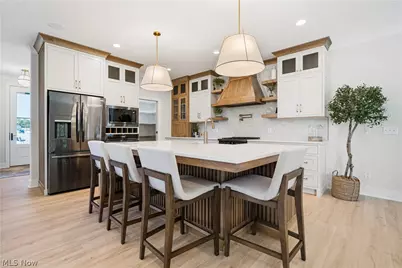 550 Woodlands Glen Avenue, Hartville, OH 44632 - Photo 16