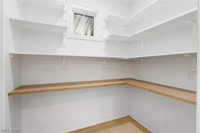 550 Woodlands Glen Avenue, Hartville, OH 44632 - Photo 22