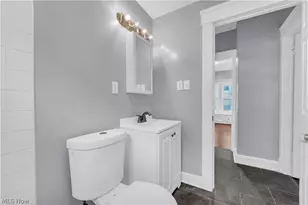 1239 W 115th St, Loveland, OH 44102 - Photo 18