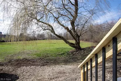 228 Center Street, Hubbard, OH 44425 - Photo 36