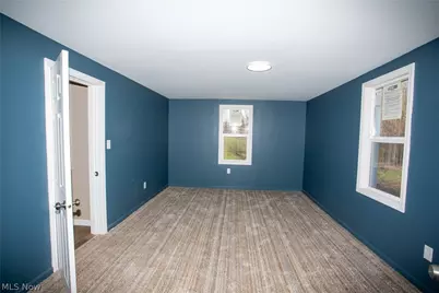 228 Center Street, Hubbard, OH 44425 - Photo 16
