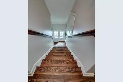 186 S Main Street, Hudson, OH 44236 - Photo 18