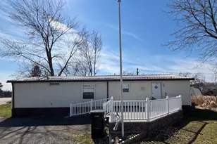 12860 Mayfield Rd, Chardon, OH 44024 - Photo 2