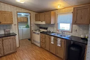 12860 Mayfield Rd, Chardon, OH 44024 - Photo 8