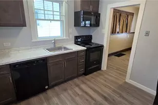 4320 Birchwood Ave, Ashtabula, OH 44004 - Photo 10