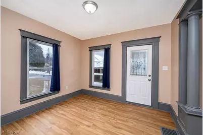 1060 Yale Street, Akron, OH 44301 - Photo 12