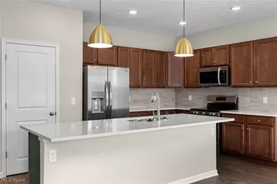 13242 Timber Trail, Grafton, OH 44044 - Photo 4