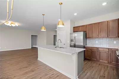 13242 Timber Trail, Grafton, OH 44044 - Photo 8