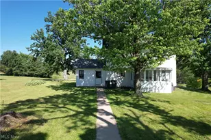 15760 N Palmyra Rd, Diamond, OH 44412 - Photo 2