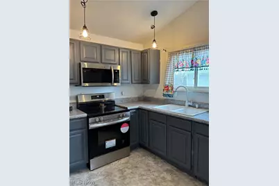 1407 Elm Street, Cambridge, OH 43725 - Photo 22