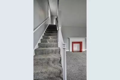 1379 Maryland Avenue SW, Canton, OH 44710 - Photo 8