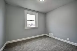 1379 Maryland Ave SW, Canton, OH 44710 - Photo 20