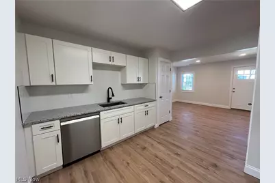 13325 Carrington Avenue, Loveland, OH 44135 - Photo 14