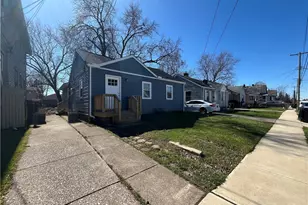 13325 Carrington Ave, Loveland, OH 44135 - Photo 2