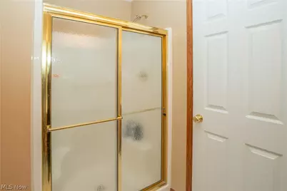 4514 Plain Center Avenue NE, Canton, OH 44714 - Photo 32