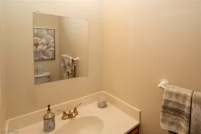 4514 Plain Center Avenue NE, Canton, OH 44714 - Photo 24