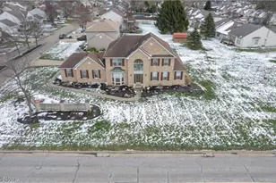 4514 Plain Center Ave NE, Canton, OH 44714 - Photo 2