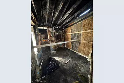 2240 E 90th Street, Loveland, OH 44106 - Photo 6