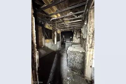 2240 E 90th Street, Loveland, OH 44106 - Photo 8