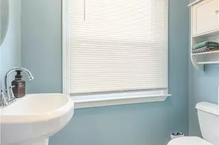 253 Pierce Ave, Cuyahoga Falls, OH 44221 - Photo 22