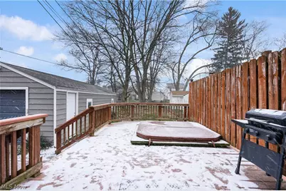 253 Pierce Avenue, Cuyahoga Falls, OH 44221 - Photo 8