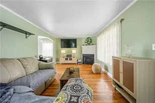 253 Pierce Ave, Cuyahoga Falls, OH 44221 - Photo 16