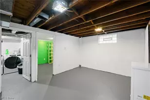 253 Pierce Ave, Cuyahoga Falls, OH 44221 - Photo 32