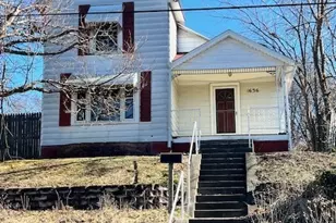 1636 Gibbs Ave NE, Canton, OH 44705 - Photo 1