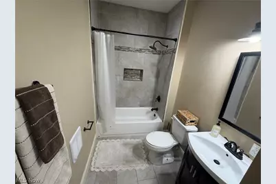 3186 Euclid Heights Boulevard #1, Cleveland Heights, OH 44118 - Photo 10